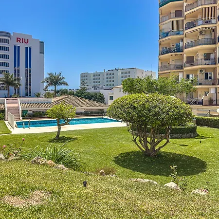 Erisa Carihuela Torremolinos