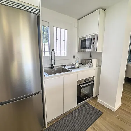 Erisa Carihuela Appartement