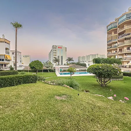 Erisa Carihuela Appartement *